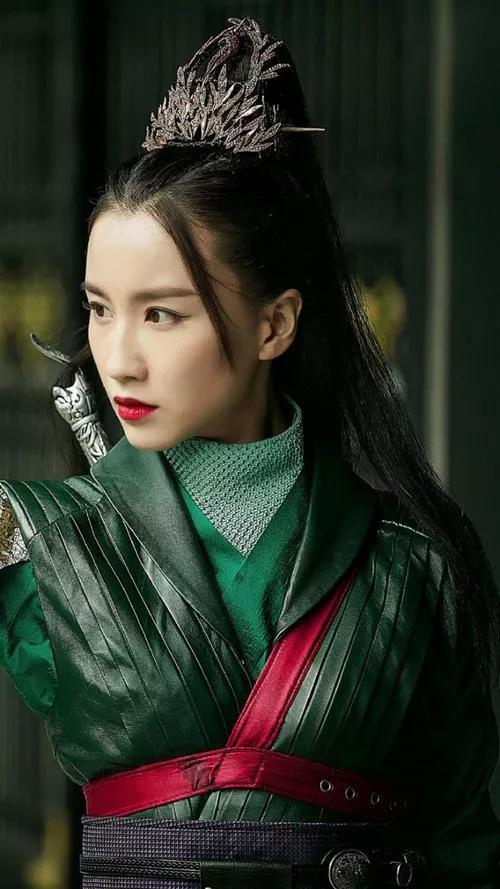 倾情付出却结局不佳，谈谈《媚者无疆》中的月影