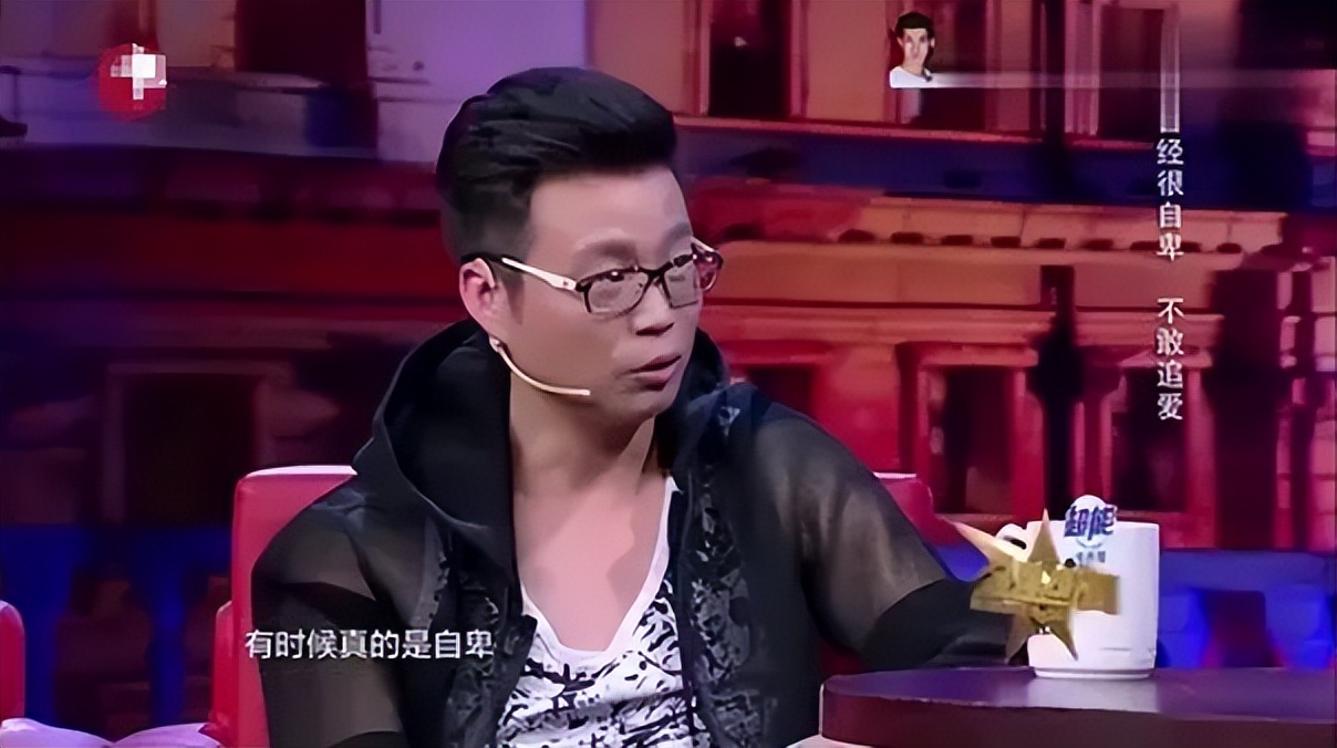 王迅：成名后抛弃发妻，把90后娇妻宠成宝，前妻“红了”，他糊了