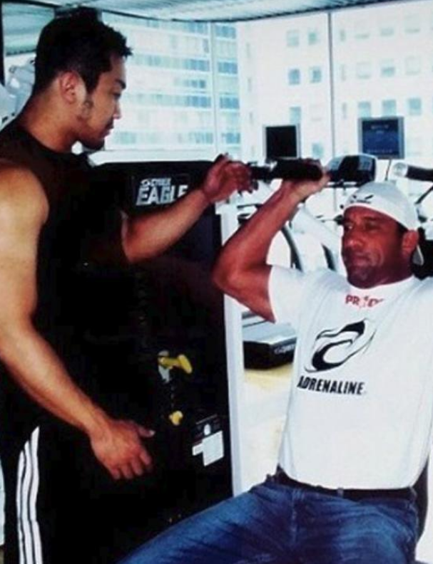 马东锡：“韩国最后一个男人”，演漫威遭抵制，跟女神结婚上巅峰