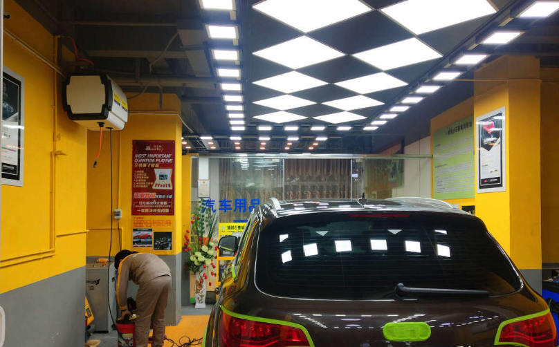 一家汽修小店的心愿：熬过&ldquo;寒冬&rdquo;，在三坊七巷等春天