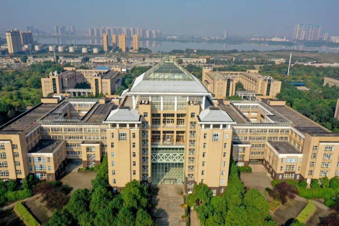 武汉科技大学：不要总拿印象说事，冶金工程专业毕业生已经很少了