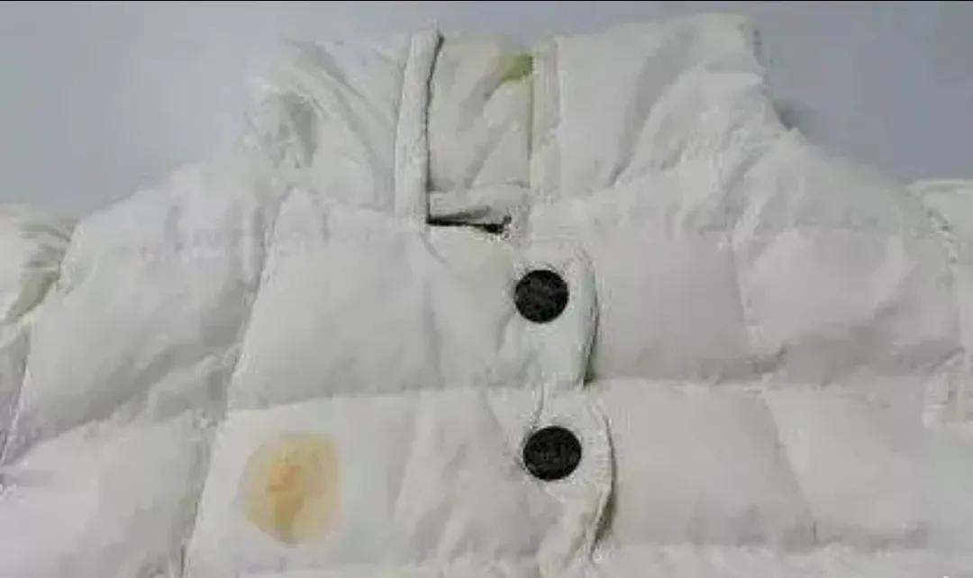 羽绒服清洗有妙招，自己动手，省时省钱又干净