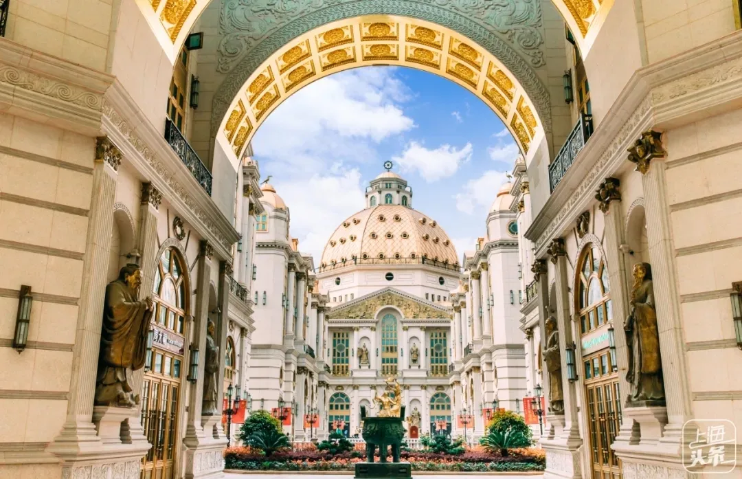 “最美车站”现身，2022上海网红打卡圣地，乘着地铁去旅行...