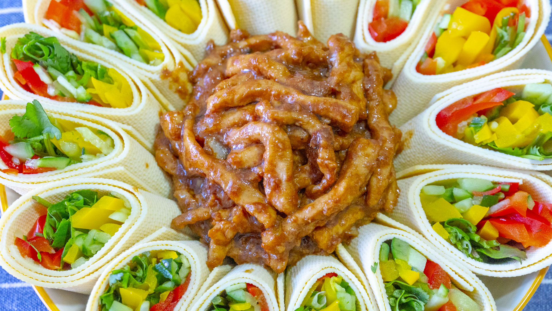 年夜饭，记得给家人做这道“富贵吉祥”，寓意好，一卷一切就上桌