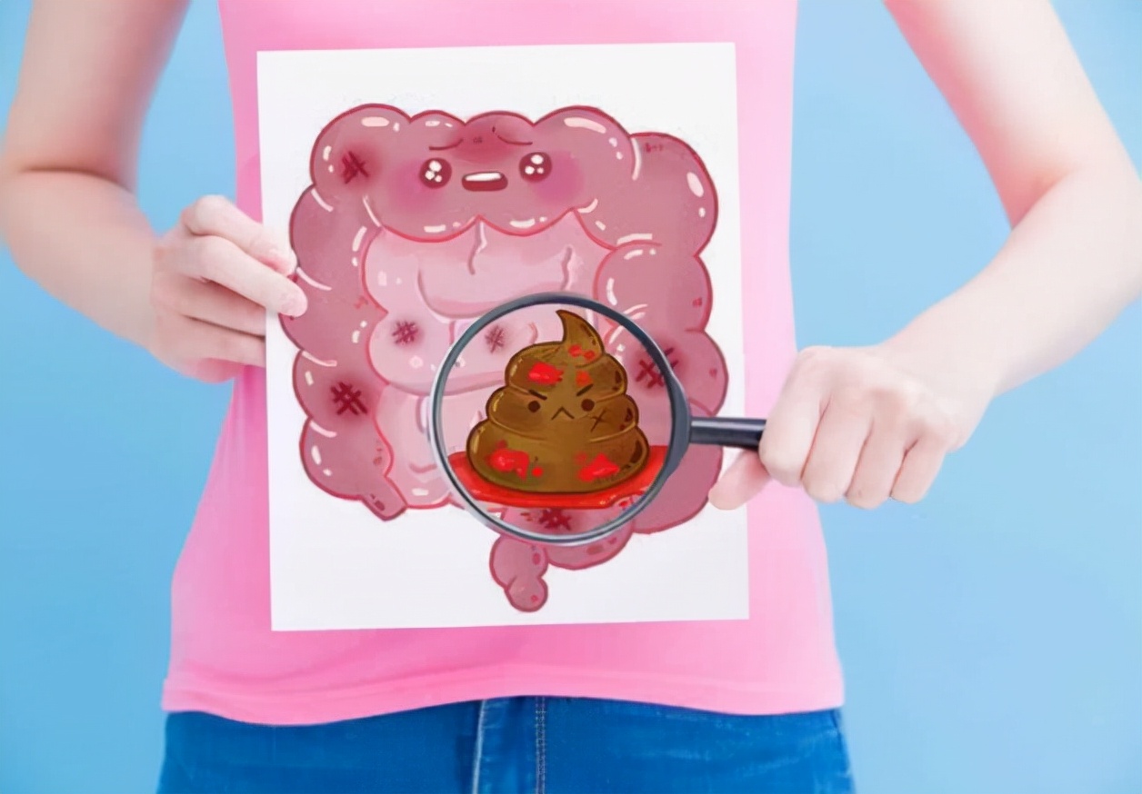 上厕所时，大便前头干硬，后头软粘，说明什么？看完涨知识了