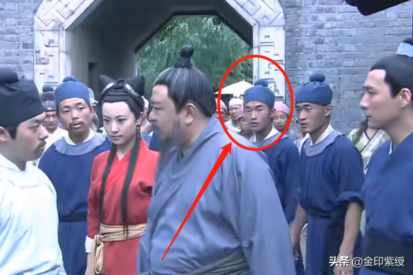 张环在电视剧《神探狄仁杰》中的龙套角色有哪些呢？