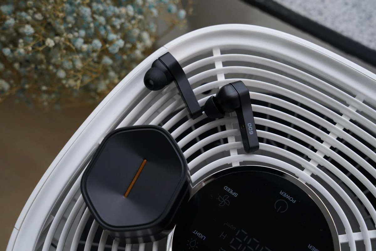 是搅局者还是破局者 网友表示贱驴一百多元的手游蓝牙耳机：超值