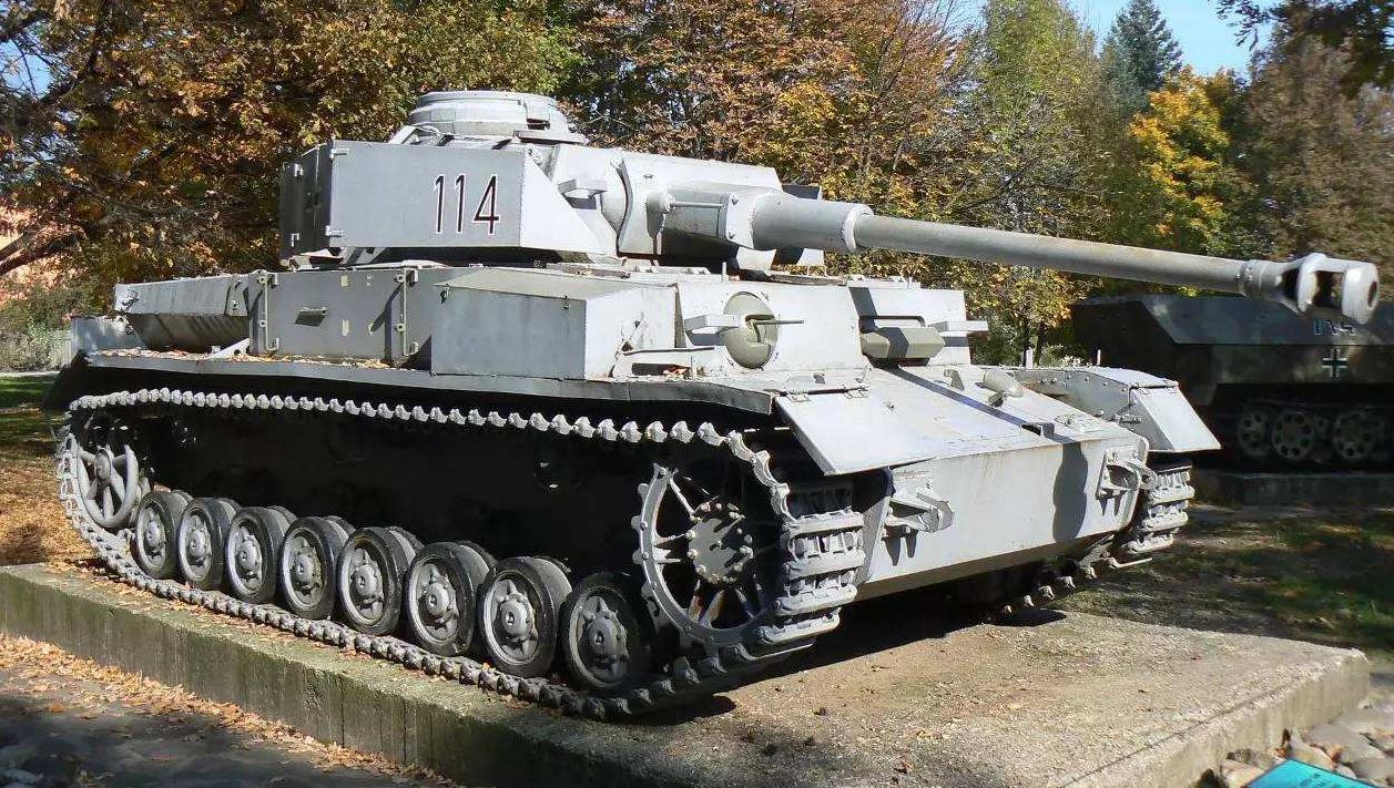 �̵��ս���ߵ¾���Ͷ�������װ������е���̶Ⱥܸ�