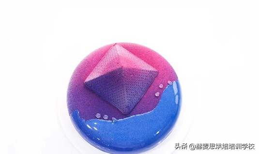 杭州西点培训班课程一般学些啥？赫麦思烘焙学校如是说