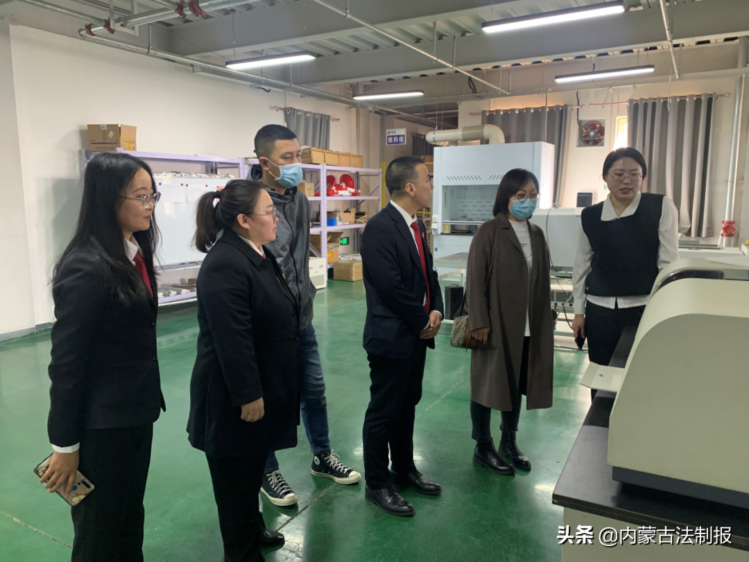 烏蘭察布市委政法委、市中級人民法院開展“法治體檢”幫助企業(yè)完善法律風(fēng)險防控體系