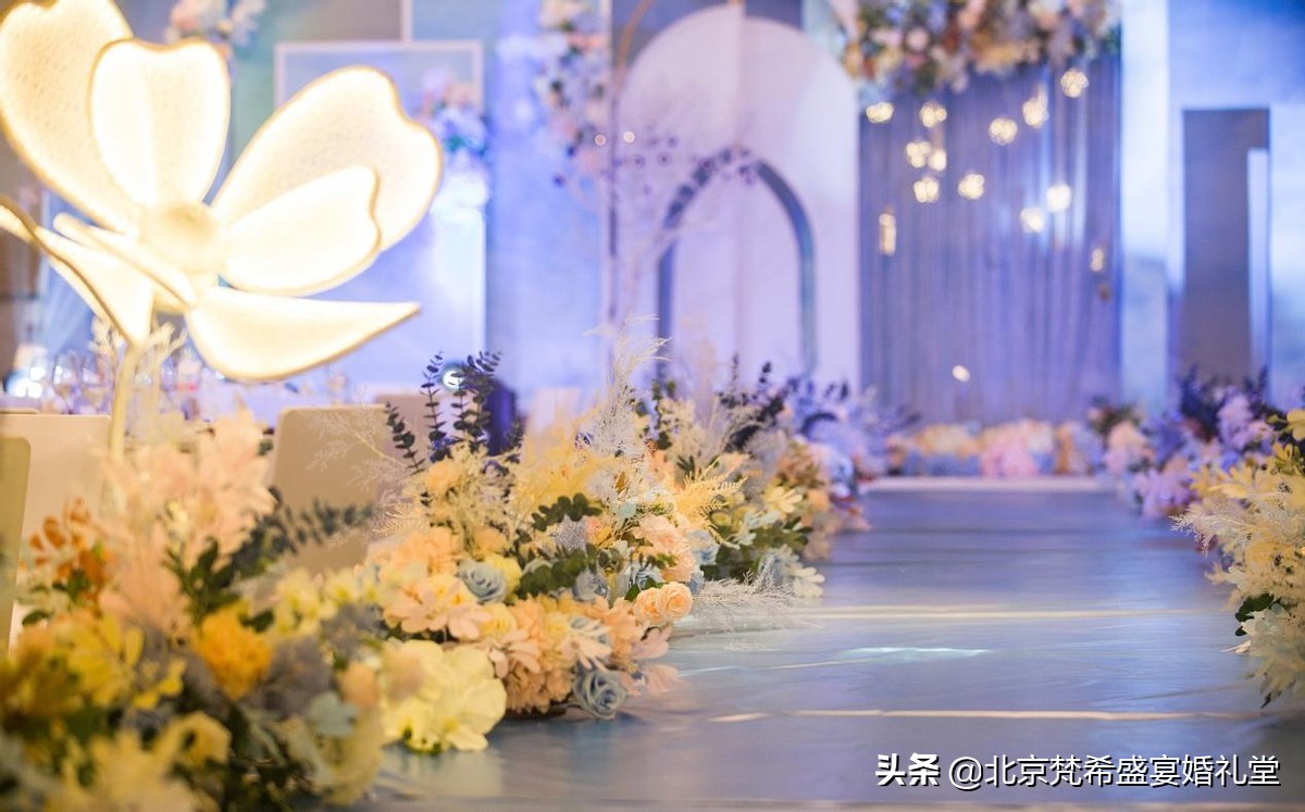 婚礼上好玩的小游戏推荐，新郎新娘互动游戏！接亲游戏、闯门游戏