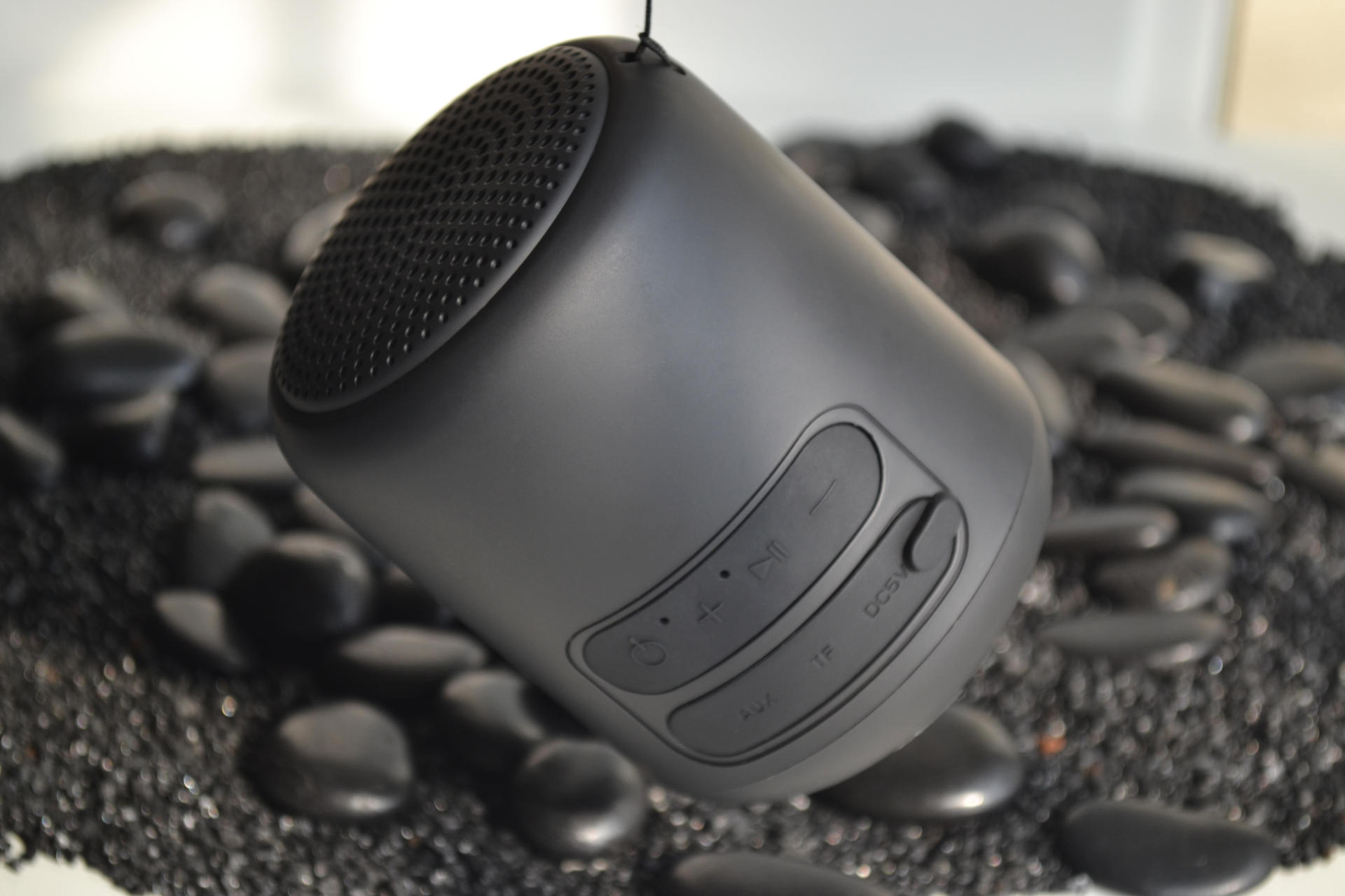 百元便携户外小音箱 随身相伴Sanag X6 Pro Max