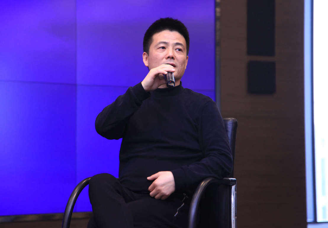 “卖吊牌”年入38亿，研发费却仅3000多万，没有工厂能走多久？