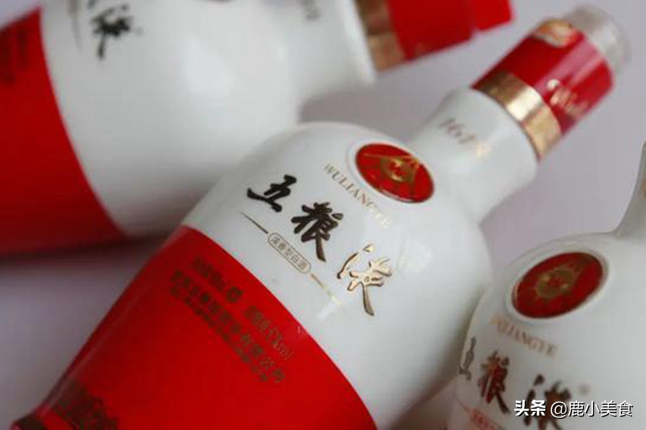 6款“高档次”的白酒礼盒，都是大牌浓香酒，春节送礼，好看有面