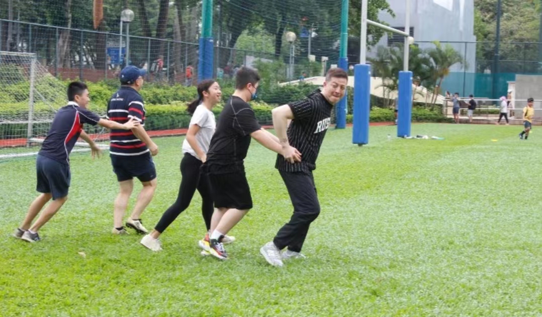 无悔照顾2个自闭儿！TVB前男星历尽坎坷，最大心愿是儿子独立生活