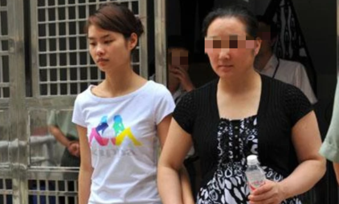 湖北女服务员的坎坷人生