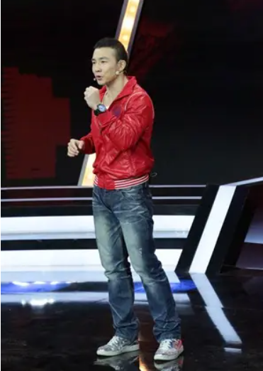 王心凌刘畊宏爆红，葬爱家族会翻红吗？会不会网友各有不同的猜测