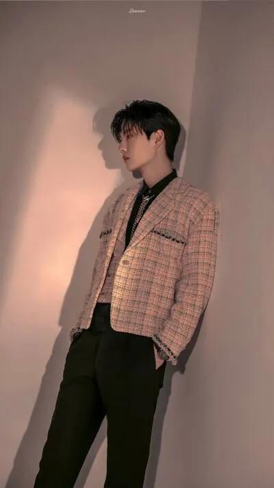 王一博的壁纸图片，你们最喜欢哪张呢