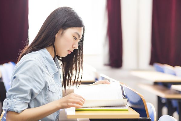 证多不压身，大学期间考下这3个证书，不要等到毕业才后悔