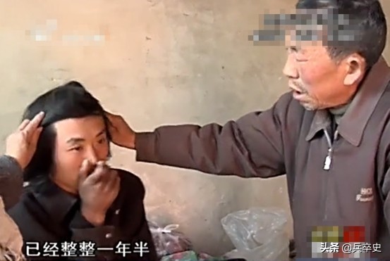 故事：山东学生遭遇“校园暴力”后精神分裂，被父母用铁链锁3年