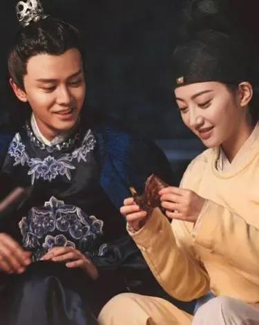 爱豆们打开知名度的角色：任嘉伦热巴肖战杨紫许凯，你熟悉吗