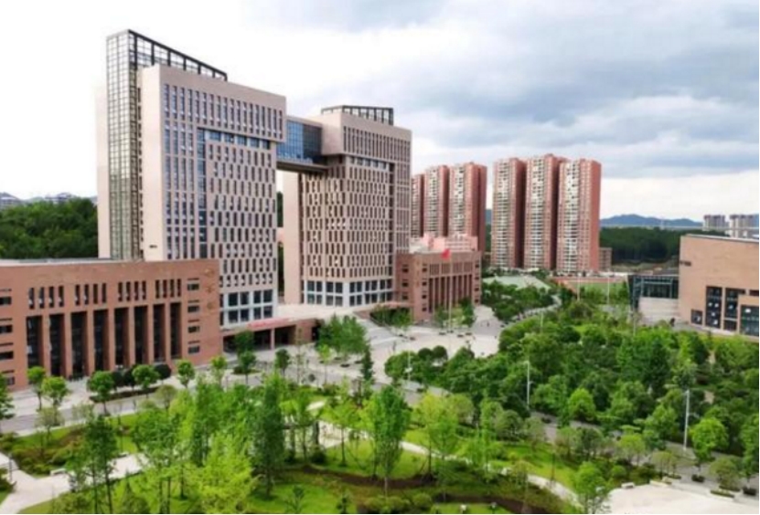 考研“过线”就能上的学校，没有复试只有欢迎仪式，报考学生寥寥