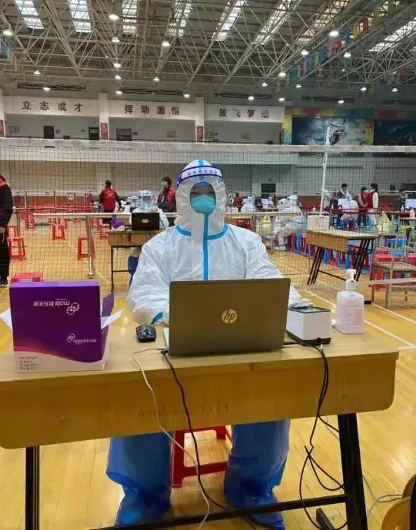 西安学霸“封校作息表”曝光，密密麻麻，排到凌晨！网友：佩服