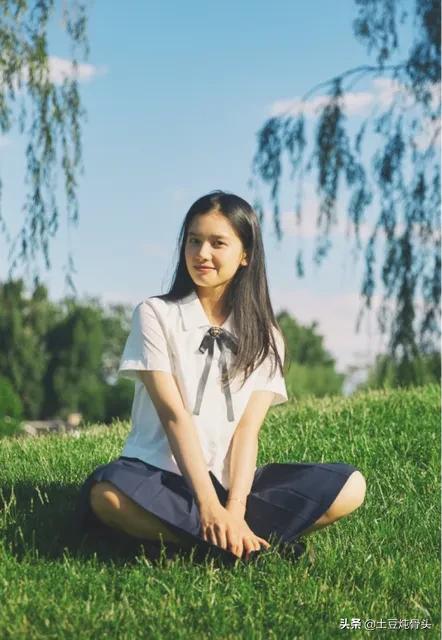 张倩仪壁纸