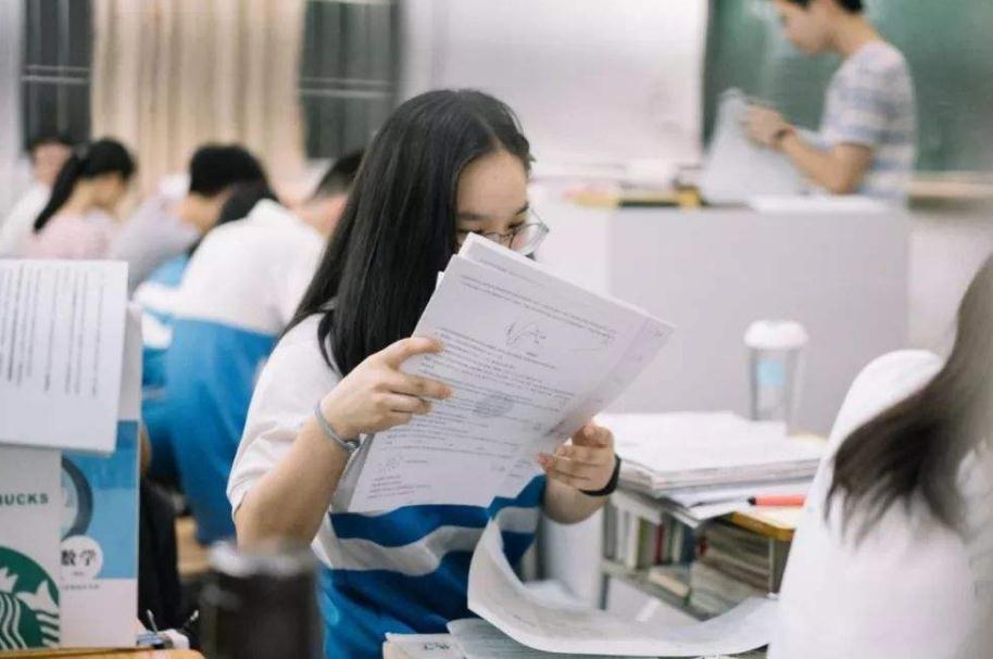 大学分批次录取将被取消？二三本生成为历史，预计2022年全面实行