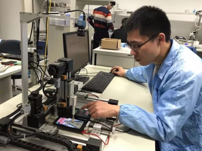 大学生喜从天降，又一国企招聘“不用笔试”，面试通过即可入职