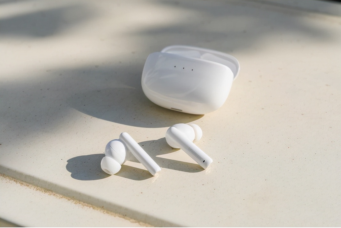 不到两百的降噪耳机会不会拉胯？绿联T3耳机轻体验