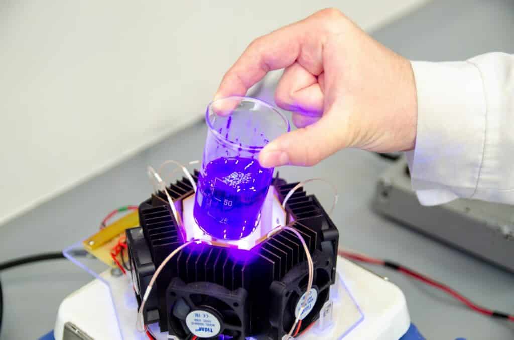 化学家提出了净化生产用水的新方法