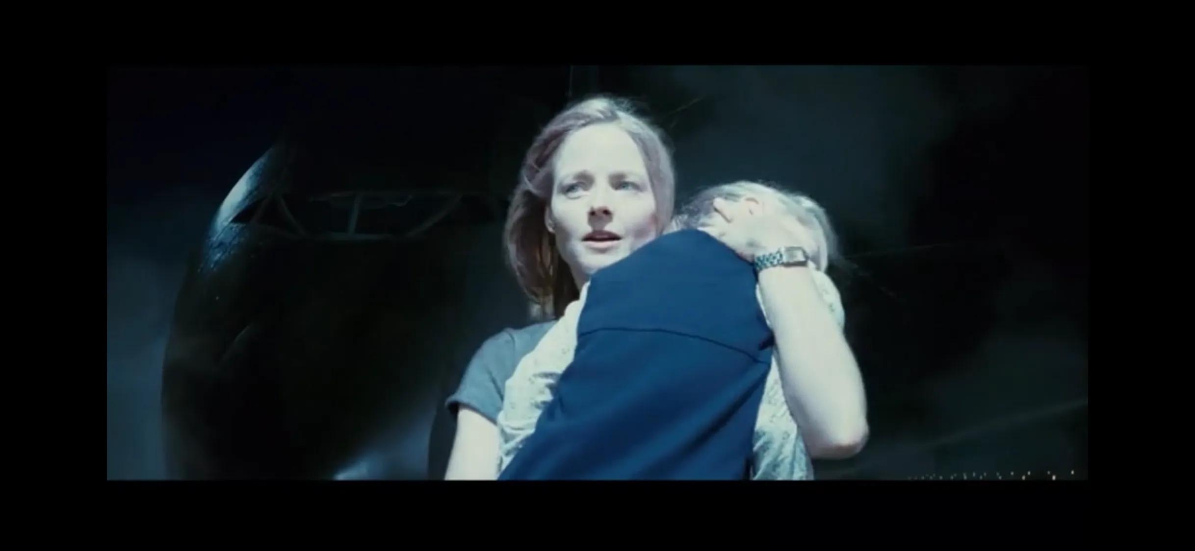 《空中危机》- 小女孩竟在空中凭空消失？