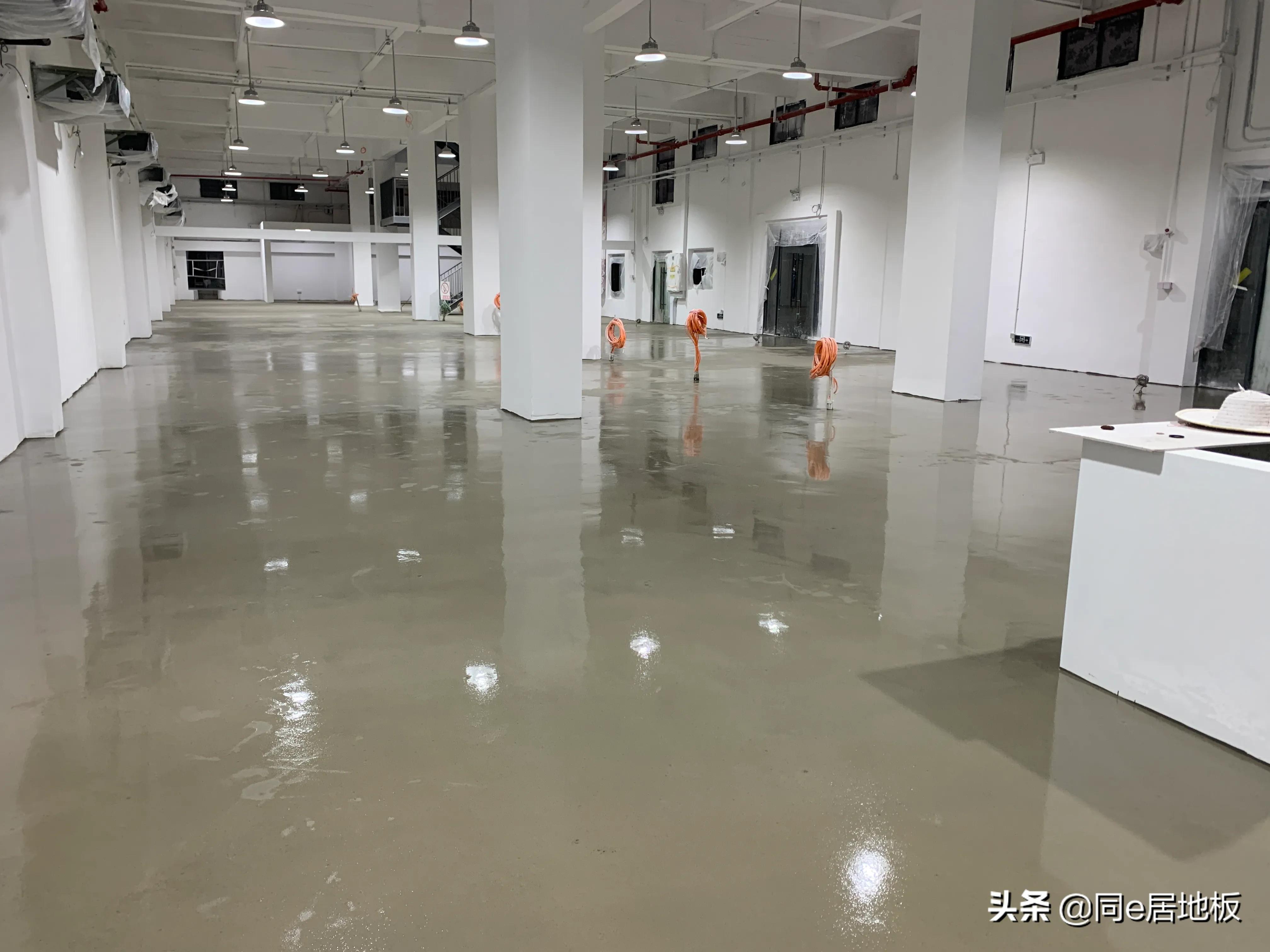 游戏公司办公室地面水泥自流平找平工程案例