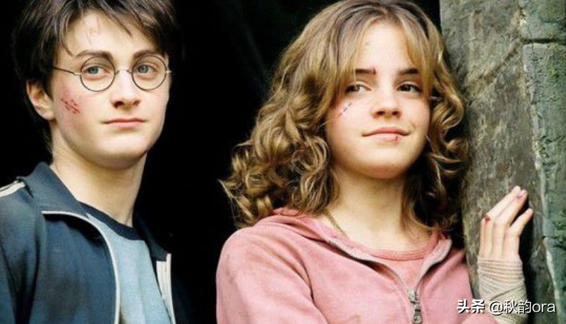 《哈利波特》21年后演员现状：男主被遗忘，女主变老，配角成赢家