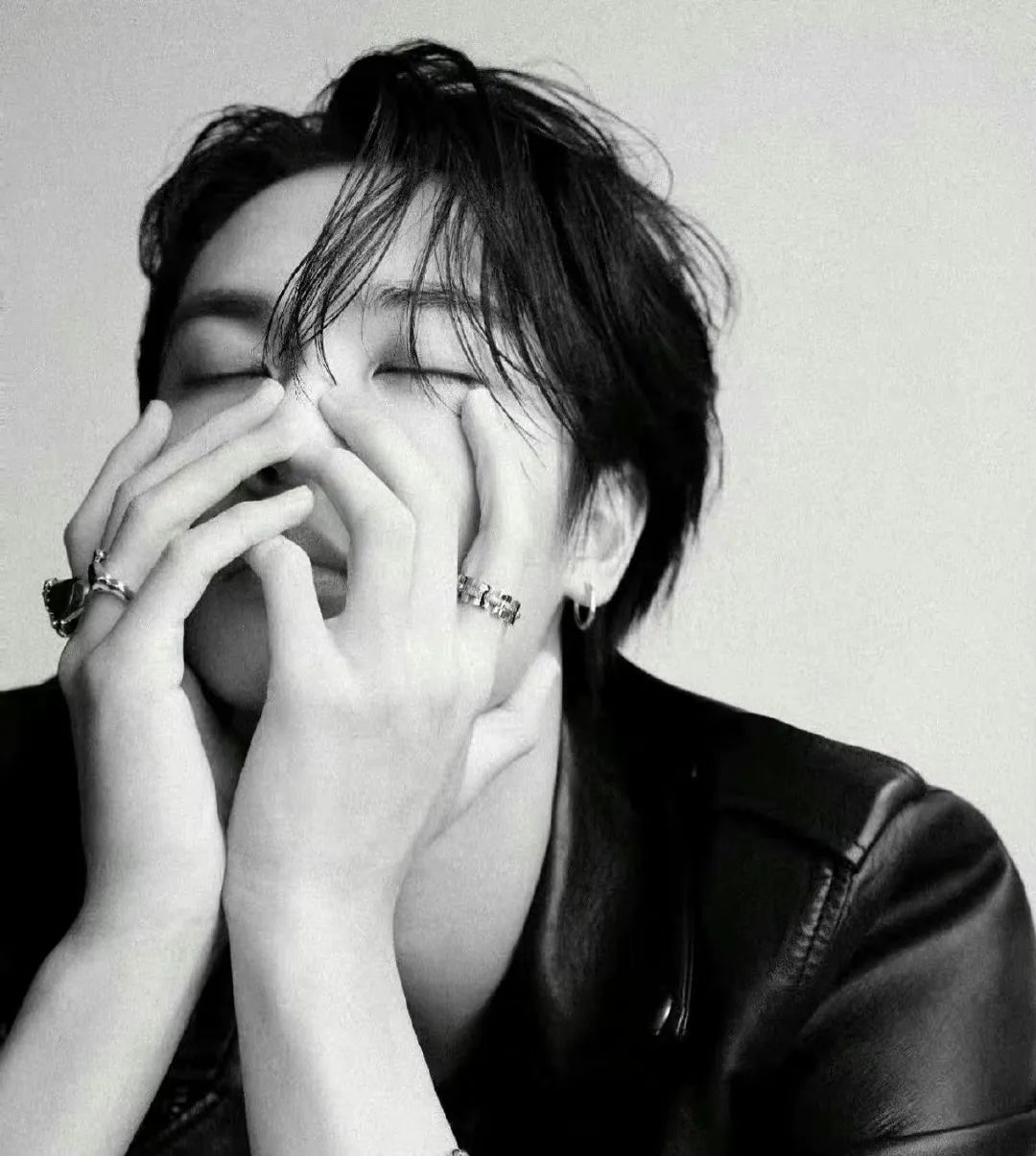 《皓衣行》又行了？迪丽热巴搭上大饼要飞升？