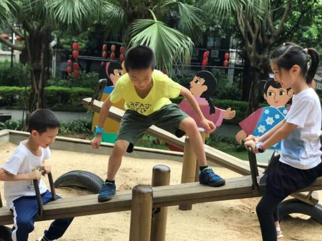 被幼儿园老师通知“下学期换园”，宝妈行为遭怒批：1件事得抓紧