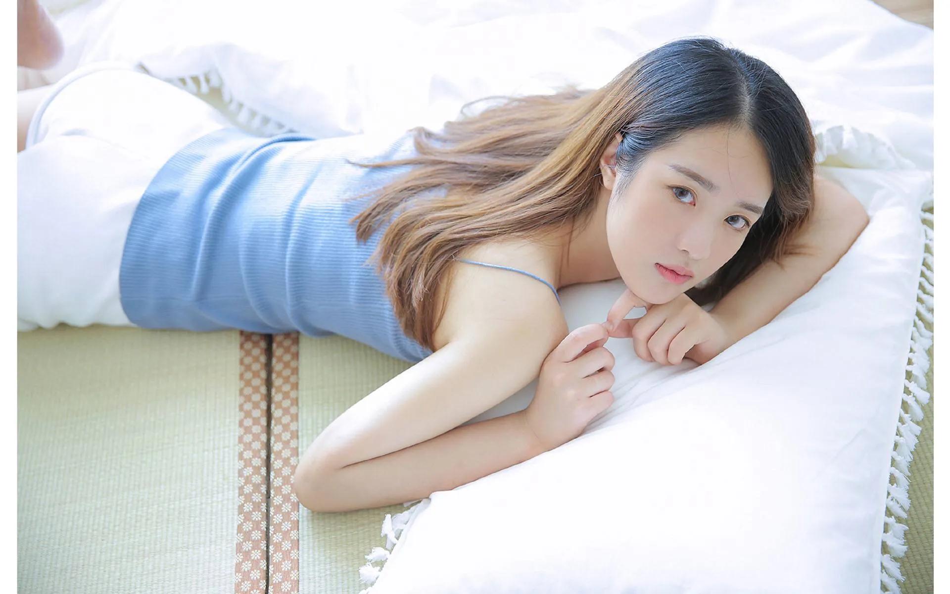 性感美女壁纸 骚气十足的手机壁纸图片