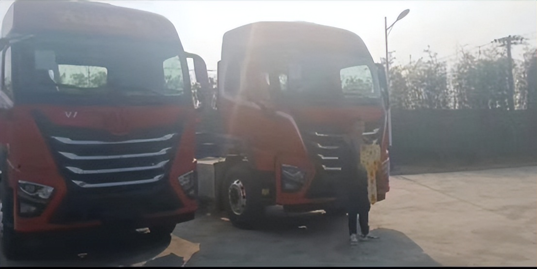 大運重卡V7車型河南地區交付火熱