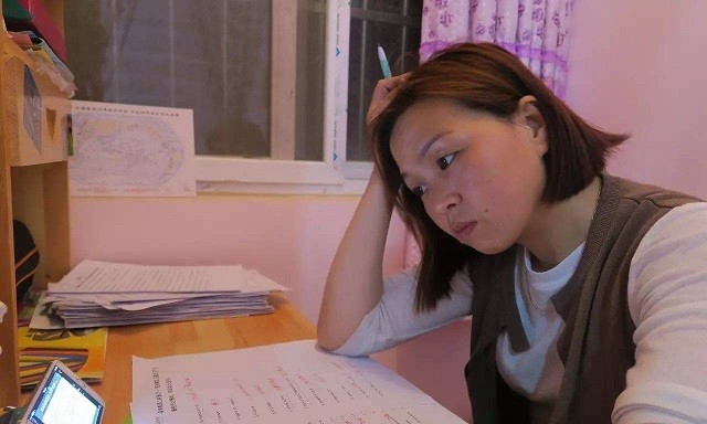18年前，被冒名顶替上大学的河南农村姑娘王娜娜，至今没等来道歉