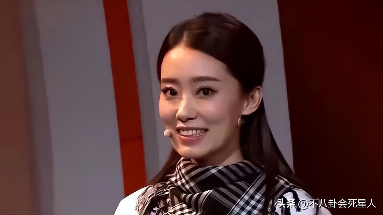 明星的早期照片，谢霆锋土，杨颖非主流，都是“黑历史”