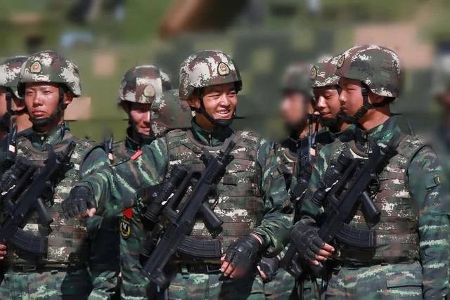 科普：軍區和戰區有何區別？七大軍區為何要改為五大戰區？