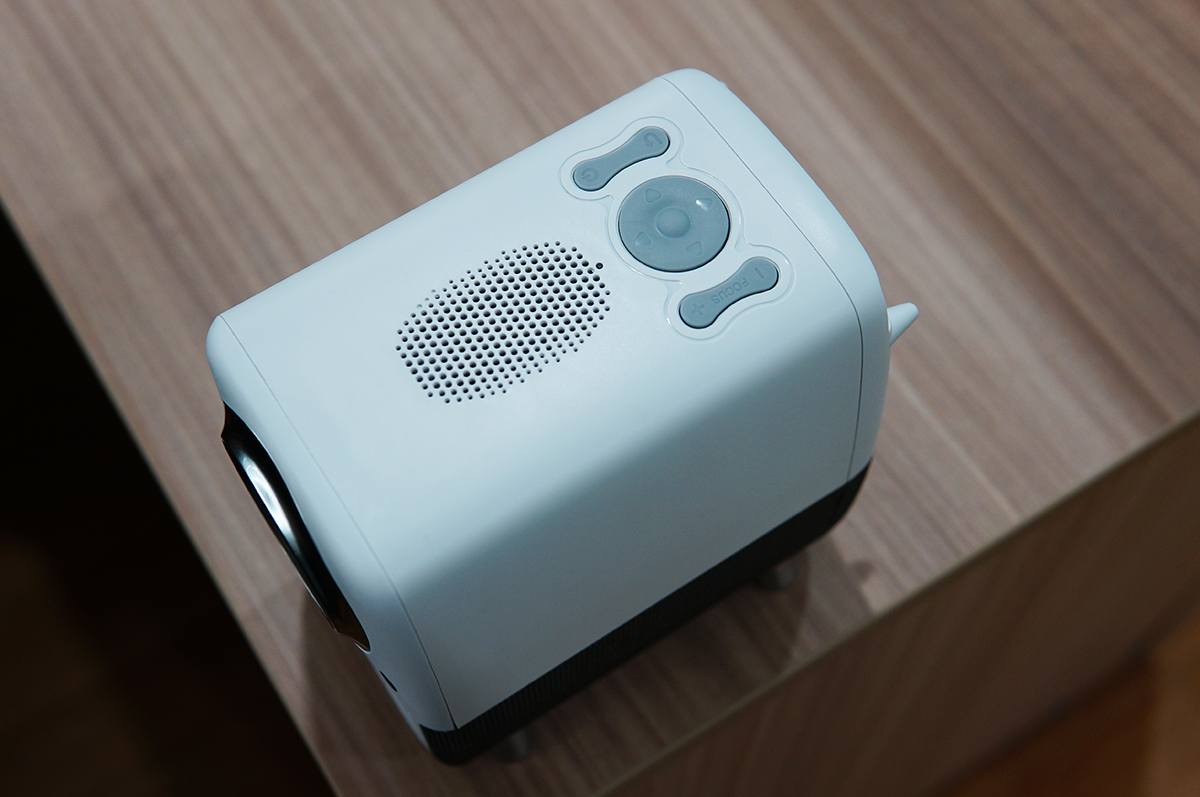 強(qiáng)，不止一面！泰捷WEBOX T1S投影儀評測