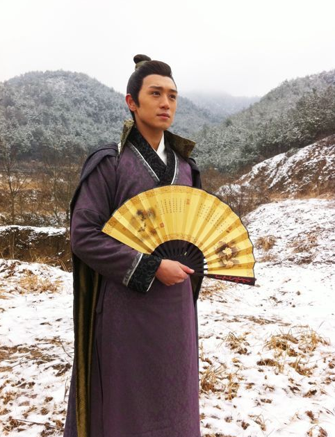 童年男神风一阵，已低调结婚改名，还演了《延禧攻略》《有翡》