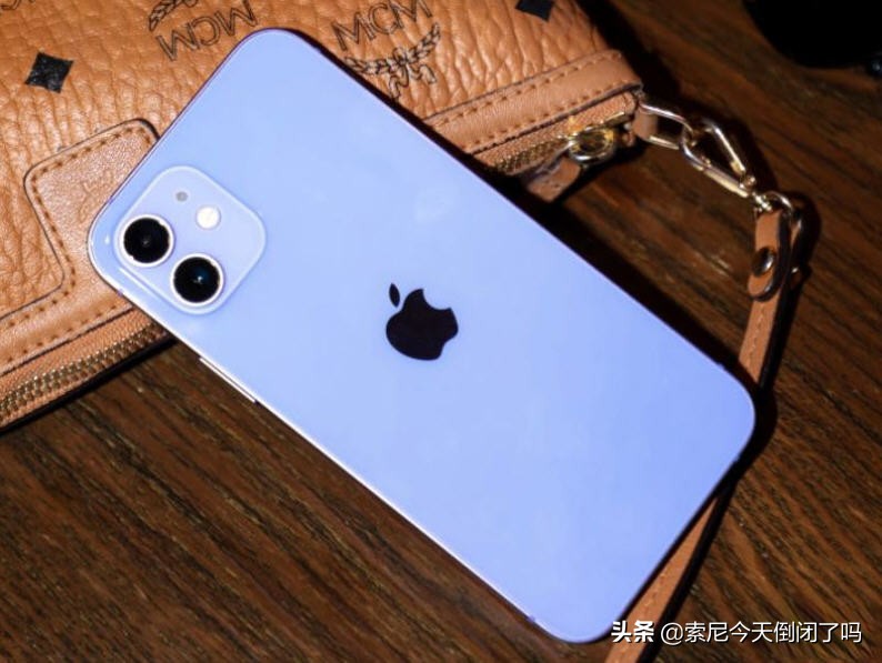 iPhone12升級(jí)iOS15.6準(zhǔn)正式版，續(xù)航表現(xiàn)超出預(yù)期，強(qiáng)烈推薦升級(jí)