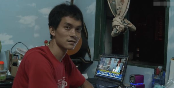 他被称为当代范进，13次高考未能考上心仪大学，他到底想考哪里？