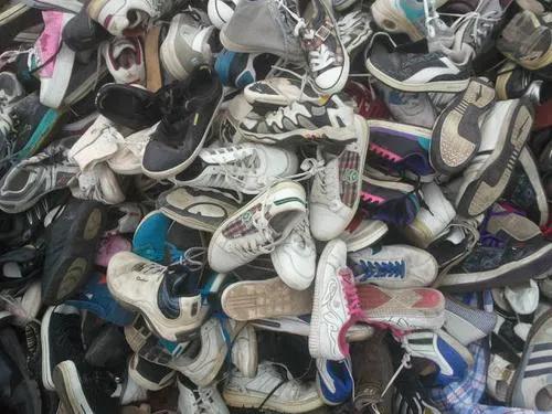 几块钱一双的旧鞋，卖到国外几十元，如此高的利润您心动了吗？