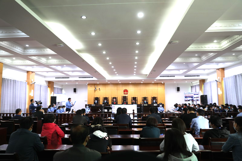 城阳区人民检察院提起公诉的被告人刘某星等31人黑社会性质组织案开庭审理
