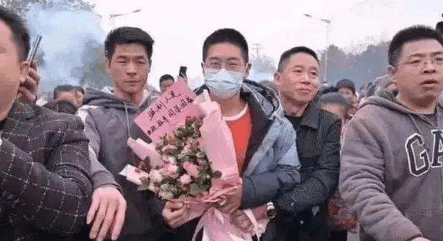 丢了14年，回到父母身边的孙卓到深圳读书，算高考移民吗？