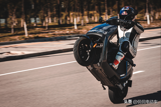 盘点全球最贵的5款电动摩托车，性能逆天，最贵一款价格近60万